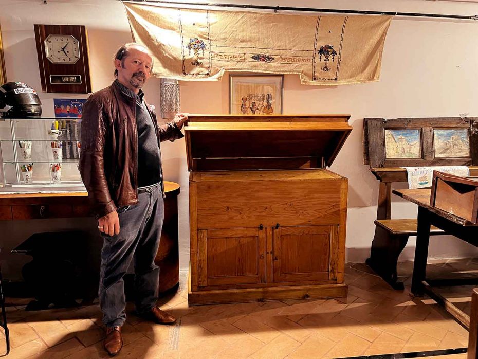 restauro tavolo madia